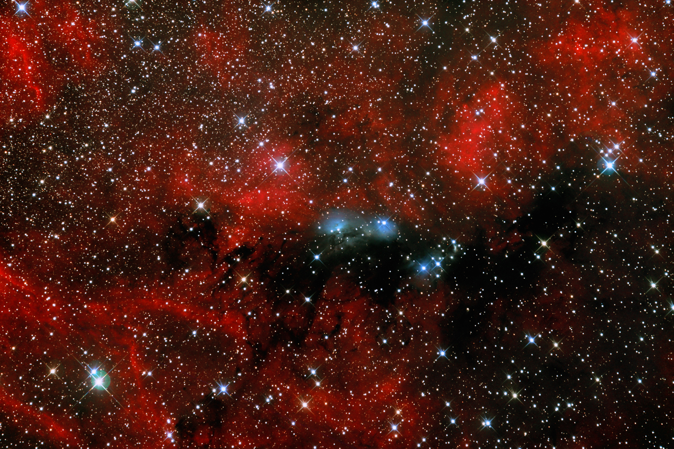 NGC 6914_HaL_RGB